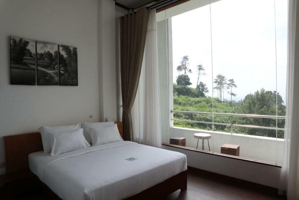 Hotel Pondokan Tjiburial Cimenyan Εξωτερικό φωτογραφία